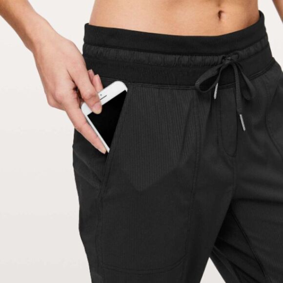 Lululemon Dance Studio Crop *25" - Picture 12 of 12